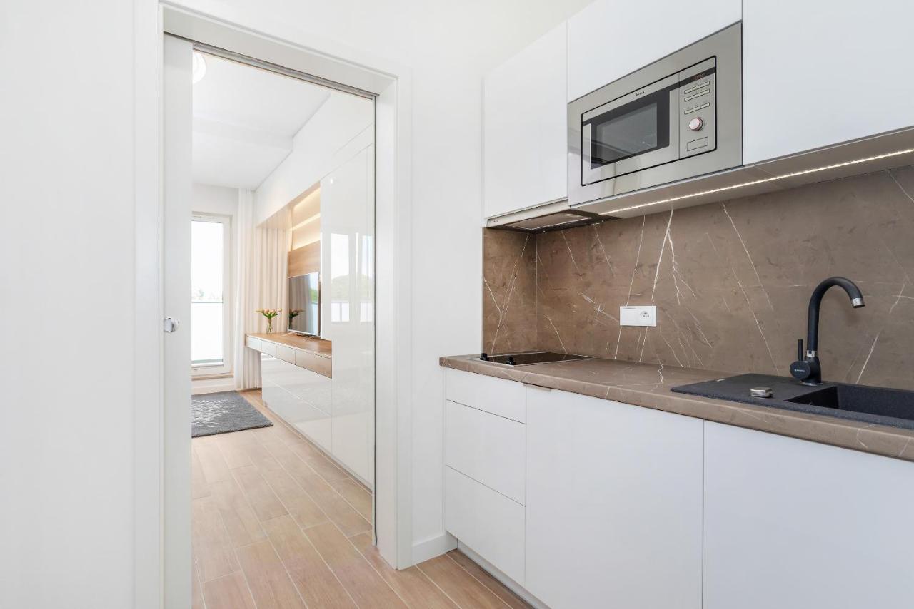 Apartamenty Aquamarina Onyx By Noclegi Renters Miedzyzdroje Exterior foto